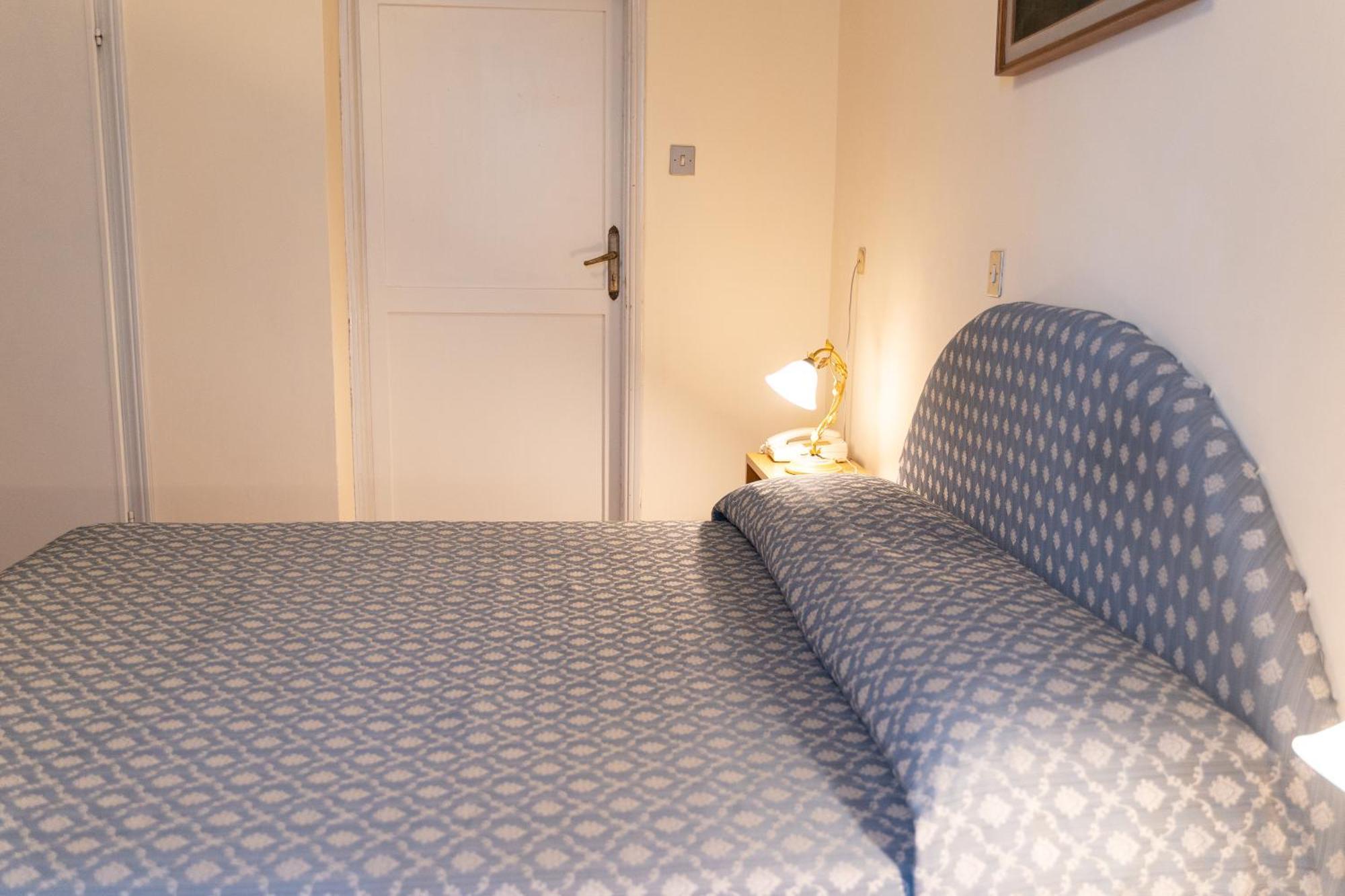 Hotel Belvedere アッシジ エクステリア 写真