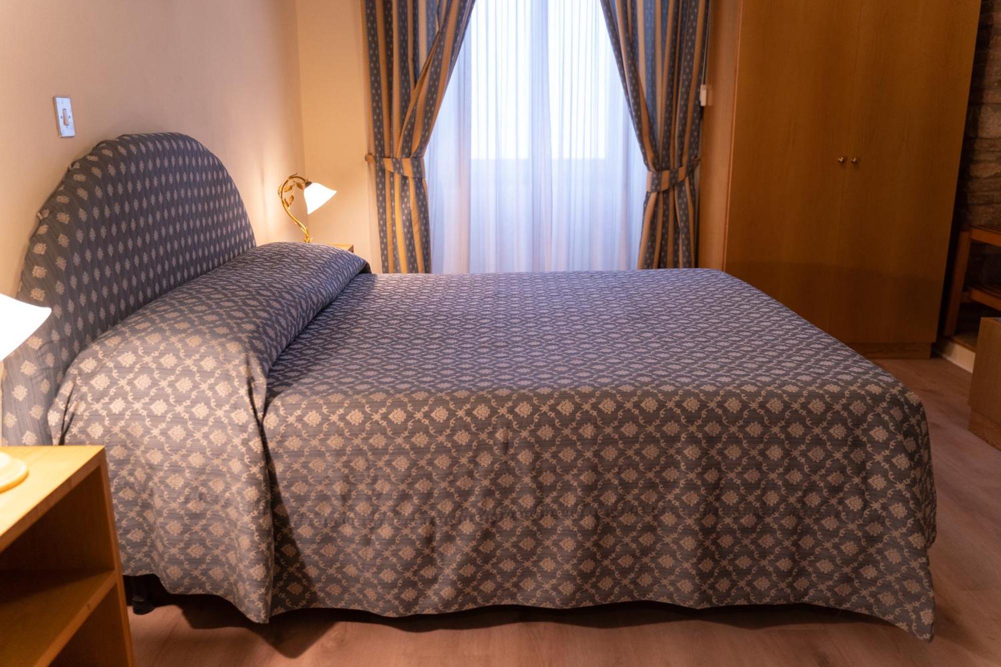Hotel Belvedere アッシジ エクステリア 写真