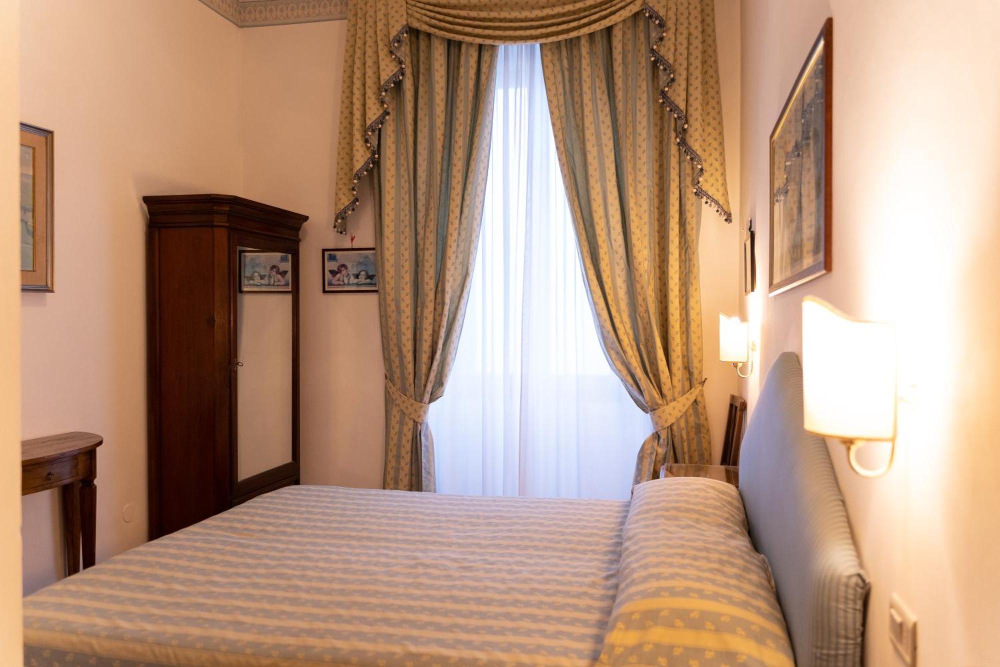 Hotel Belvedere アッシジ エクステリア 写真