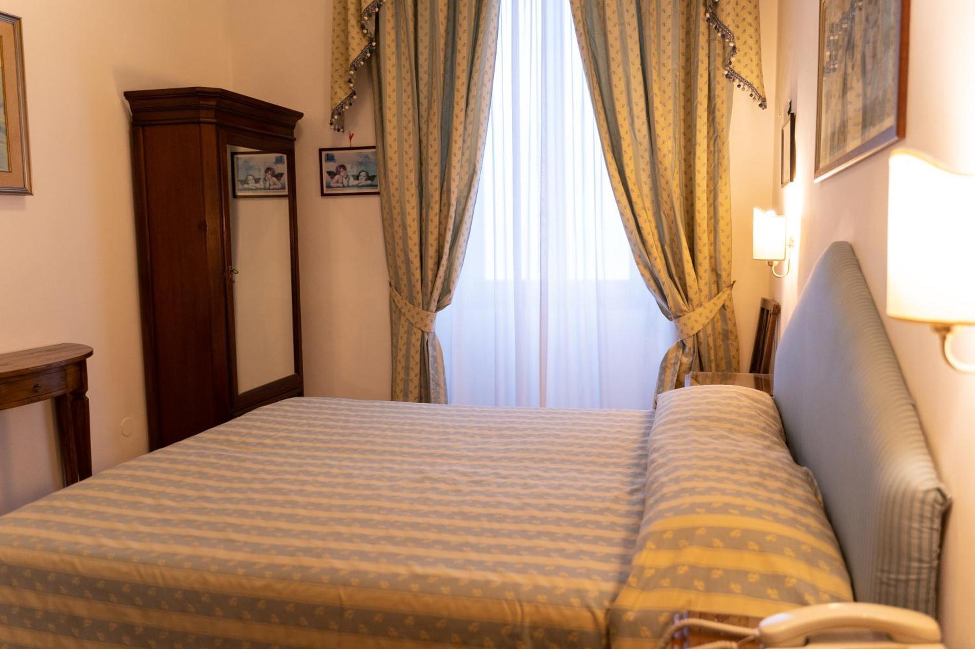 Hotel Belvedere アッシジ エクステリア 写真